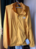 北面（The North Face）【涼感系列】SUN SMOOTH涼感防曬衣UPF50+男女輕薄防水25春夏87VW 0XI/黃色 M /170 曬單實(shí)拍圖