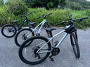 喜德盛山地車(chē)自行車(chē)騎行運動(dòng)健身代步通勤24速27.5大輪油壓碟剎黑客700 銀/灰 24速 15.5英寸 曬單實(shí)拍圖