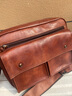 慢時(shí)光（mantime）復古手工真皮斜挎包休閑男包通勤郵差包頭層牛皮單肩包商務(wù)背包 淺棕色 曬單實(shí)拍圖
