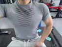 牧唯鯊魚紋收口健身短袖男夏季顯肌肉運動緊身訓練服速干彈力修身T恤 灰色 上身一秒顯大 XL [建議130-150斤] 曬單實拍圖