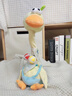迪士尼（Disney）嬰兒玩具0-3-6個月以上會學(xué)說話復(fù)讀鴨寶寶12早教8啟蒙見面禮 【升級打靶款】背帶復(fù)讀鴨【學(xué)說 曬單實(shí)拍圖