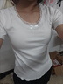 讓霧（RANGWU）短袖女潮流白色t恤新款2025年上衣洋氣正肩高級(jí)感體恤顯瘦純欲 帶胸墊蕾絲邊領(lǐng)白色短袖 均碼 【建議80-125斤】 曬單實(shí)拍圖