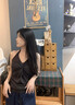 微光里辣妹純欲風(fēng)V領(lǐng)扭結掛脖吊帶背心女夏季性感無(wú)袖設計感美背上衣女 深灰色M碼【85-100斤】 曬單實(shí)拍圖