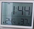 漢時(shí)（Hense）室內(nèi)溫濕度計(jì)鬧鐘廚房冰箱貼磁吸電子鐘桌面時(shí)鐘掛鐘臺(tái)鐘HA8218白 曬單實(shí)拍圖