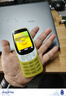 諾基亞（NOKIA）3210 4G 移動聯(lián)通電信廣電全網(wǎng)通 2.4英寸雙卡雙待 直板按鍵學(xué)生功能機備用手機 金色 曬單實拍圖