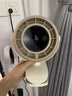 磐宙桌面小風(fēng)扇電風(fēng)扇宿舍辦公室?jiàn)A子風(fēng)扇USB充電小型便攜式搖頭風(fēng)扇臺(tái)式壁掛空氣循環(huán)風(fēng)扇2025新款 【APP款】米白色+自動(dòng)搖頭+充插兩用 超長(zhǎng)續(xù)航可搖頭大風(fēng)力多檔調(diào)節(jié)電風(fēng)扇戶外扇 曬單實(shí)拍圖