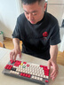 羅技（Logitech）優(yōu)選系列 K855 無(wú)線(xiàn)機械鍵盤(pán) 辦公鍵盤(pán) 藍牙鍵盤(pán) 游戲商務(wù)多設備切換 TTC紅軸 K855 +紅白鍵帽+多選禮品 曬單實(shí)拍圖