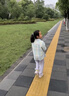 巴拉巴拉兒童長袖襯衫女童2025春裝寶寶中大童格子時(shí)尚潮襯衣208125102002 曬單實(shí)拍圖