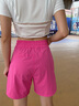 PHIGEER馬拉松跑步運(yùn)動(dòng)套裝女夏季后口袋放手機(jī)健身訓(xùn)練服專(zhuān)業(yè)速干五分褲 白色兩件套（玫紅色短褲） M 曬單實(shí)拍圖