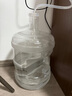 拜杰水桶手提式純凈水桶戶外塑料茶水桶飲水桶礦泉水大桶儲水桶大容量 15L【 加厚PC全新料】+1個備用蓋 曬單實拍圖