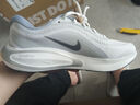 耐克（NIKE）官方JOURNEY RUN男子公路專(zhuān)業(yè)跑步鞋秋季緩震反光FN0228 104白/金屬銀/黑/灰石板藍(lán)/賽車(chē)藍(lán) 43 曬單實(shí)拍圖