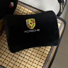 猛道保時(shí)捷頭枕護頸枕新卡宴Panamera/Macan/911汽車(chē)腰靠墊內裝飾用品 保時(shí)捷-記憶棉【頭枕】 商務(wù)黑 1個(gè) 曬單實(shí)拍圖