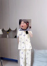 莫代爾睡衣女純棉夏季短袖長(zhǎng)褲2025新款甜美開衫夏天休閑家居服媽媽套裝 主圖款:YM3709杏衣紫花卉翻領(lǐng)開 M [睡衣與平常衣服尺碼不同] 曬單實(shí)拍圖
