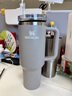STANLEY巨無霸吸管杯水杯保溫杯大容量辦公車載不銹鋼杯子1.18L-煙灰 曬單實拍圖