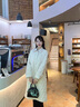 波司登（BOSIDENG）2025新款輕薄90鵝絨服女長款小香風(fēng)菱格襯衫領(lǐng)保暖外套B250134188 柔光淺米|8F29 S 160/84A 體重約100-110斤 曬單實(shí)拍圖