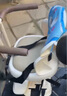 FGHGF電動(dòng)車兒童座椅前置電瓶摩托車坐椅電車通用安全寶寶嬰兒小孩坐凳 全包圍【米白色】 一鍵旋轉(zhuǎn) 8個(gè)月-3歲 曬單實(shí)拍圖