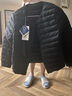 鴨鴨（YAYA）佟麗婭同款輕薄羽絨服女新款冬季短款圓領(lǐng)內(nèi)膽修身時尚薄外套KXM 黑色【女款無領(lǐng)】 L 曬單實拍圖