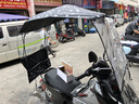 季禮信電動(dòng)車(chē)雨棚蓬新款可折疊伸縮摩托車(chē)遮陽(yáng)棚遮雨傘防曬雨遮陽(yáng)傘不查 黑圓點(diǎn)【前檔折疊棚】需組裝 快拆支架【有鏡】后視鏡下安裝 曬單實(shí)拍圖