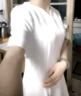 尚都比拉設計感V領性感連衣裙女夏季優(yōu)雅氣質(zhì)白色收腰裙休閑風通勤中長裙 曬單實拍圖