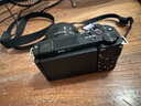 索尼（SONY）【上海國補(bǔ)】ZV-E10L APS-C半畫微單 ZV-E10  vlog直播4K視頻側(cè)翻式液晶屏zv-e10 黑色套機(jī)【64G卡+皮套+888】 官方標(biāo)配（不含內(nèi)存卡） 曬單實拍圖