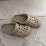 crocs卡駱馳洞洞鞋貝雅男鞋女鞋輕便耐磨一腳蹬拖鞋休閑鞋|10126 卵石色-2V3 41 /42(260mm) 曬單實拍圖