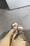 康奈（kangnai）一字帶涼鞋女2025夏季新款真皮平底媽媽鞋厚底魔術(shù)貼沙灘涼鞋 米白色 38 曬單實(shí)拍圖