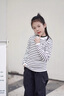 巴拉巴拉balaone童裝兒童毛衣女童2025新款春秋裝打底衫毛衫套頭 黑白色調(diào)00491 140 曬單實(shí)拍圖