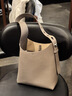 Tory Burch  湯麗柏琦【禮物】 ROMY 小號(hào)手提肩背HOBO包女包TB 175172 蘑菇灰 250 OS 曬單實(shí)拍圖