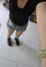 UR2025夏季新款女裝復(fù)古磨破毛須休閑牛仔短褲UYL850077 曬單實拍圖