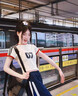 佐敘韓版復古條紋撞色印花插肩短袖T恤女2025夏新款修身收腰顯瘦上衣 藏藍色 L （100-115斤） 曬單實(shí)拍圖