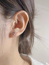 老鳳祥99純銀耳釘足銀耳飾耳環(huán)女2025年新款生日禮物女生送女朋友實(shí)用 L-EZ363鏤空愛(ài)心足銀耳釘 曬單實(shí)拍圖