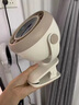 磐宙桌面小風(fēng)扇電風(fēng)扇宿舍辦公室?jiàn)A子風(fēng)扇USB充電小型便攜式搖頭風(fēng)扇臺(tái)式壁掛空氣循環(huán)風(fēng)扇2025新款 【APP款】米白色+自動(dòng)搖頭+充插兩用 超長(zhǎng)續(xù)航可搖頭大風(fēng)力多檔調(diào)節(jié)電風(fēng)扇戶外扇 曬單實(shí)拍圖
