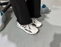品牌斷碼男鞋2025夏季新款透氣網(wǎng)面鞋子男士防滑休閑百搭運(yùn)動(dòng)鞋男 AD6618白色【網(wǎng)面款】 42 曬單實(shí)拍圖