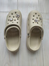 名創(chuàng)優(yōu)品（MINISO）洞洞鞋女男夏季外穿沙灘涼鞋防滑厚底踩屎感包頭涼拖鞋骨白38-39 曬單實拍圖