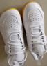 李寧（LI-NING）羽毛球鞋男女同款減震耐磨訓(xùn)練鞋標(biāo)準(zhǔn)白AYTT001-5 白色 41碼 曬單實(shí)拍圖