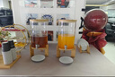 維納仕網(wǎng)紅可樂(lè )桶容器啤酒桶玻璃酒桶帶龍頭冷水桶果汁果茶自助餐飲料桶 【可裝開(kāi)水】8L款-帶底座 曬單實(shí)拍圖
