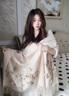 吳蠶里（WUCANLI）羊絨圍巾羊毛大披肩旗袍外搭高端女2025新款斗篷披風(fēng)辦公室空調(diào)房 羅曼-雅米（刺繡大披肩） 曬單實(shí)拍圖