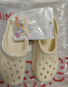 名創(chuàng)優(yōu)品（MINISO）洞洞鞋男女夏季外穿涼鞋防滑厚底踩屎感包頭涼拖鞋 卡其+海洋星星 曬單實拍圖