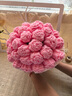黛綢玫瑰花束抱枕網(wǎng)紅少女心拍照禮物枕臥室沙發(fā)花朵造型裝飾靠枕抱枕 星河-粉色【花束抱枕 出片神器】 16cm*45cm 含枕芯 /只 曬單實(shí)拍圖