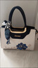 AnySmic國(guó)際奢侈品牌真皮新中式國(guó)風(fēng)刺繡禮物包包女?huà)寢尠笨媸痔岚?藍(lán)配白（送絲巾）【禮盒裝】 曬單實(shí)拍圖