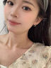 Lnieer醫用鈦鋼彩色耳圈女超閃精致素圈養耳洞耳環(huán)小眾圈圈耳釘耳扣耳飾 【一對】藍色耳圈【醫用鈦鋼】 曬單實(shí)拍圖