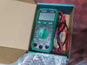 老A（LAOA）數(shù)字萬用表電工防燒電壓電流表電容電阻萬能表LA825205 曬單實拍圖