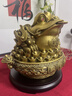 天祥緣金蟾擺件黃銅三腳蟾蜍招客廳收銀臺(tái)辦公桌財(cái)?shù)赇侀_(kāi)業(yè)禮品 24號(hào)銅聚寶盆金蟾 配底座 曬單實(shí)拍圖