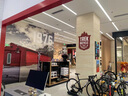 崔克（TREK）FX SPORT 4 碳纖維通勤健身多功能自行車平把公路車 門店提取 啞光胭紅色/啞光深煙灰色 M（建議身高165-175CM） 10速 曬單實拍圖
