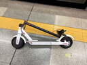 小米有品電動滑板車成人兩輪代步車小型便攜電瓶車迷你代駕折疊電動車鋰電 白色【APP控制】防爆胎續(xù)航約30-40里 曬單實拍圖