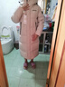 波司登（BOSIDENG）90絨長(zhǎng)款羽絨服男女情侶款連帽防風(fēng)冬季保暖厚外套 月牙灣米7A66 S 160/84A 曬單實(shí)拍圖