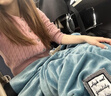 京蔻迪空調小毛毯被子辦公室午睡毯夏季薄款航空毯沙發(fā)毯蓋毯披肩毯子 寶石藍雙層牛奶絨 0.7mx1.0m約0.8斤 嬰兒毯 曬單實(shí)拍圖