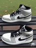 耐克（NIKE）球鞋定制  Air Jordan 1 Mid AJ1 銀灰熊貓 復古中幫男籃球鞋 銀灰熊貓 定制款不支持退換 贈送 40 全新 假一賠三 曬單實(shí)拍圖