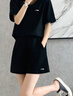 李寧（LI-NING）速干運動套裝女士2024春夏季短袖t恤冰絲休閑跑步短褲兩件套女 經(jīng)典黑（V領(lǐng)短袖） S/165 曬單實拍圖