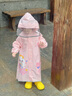 牧萌兒童雨衣男童女童防水全身雨披幼兒園小學(xué)生上學(xué)專用雨鞋套裝雨具 粉色兔子 M（建議身高90-100cm） 曬單實(shí)拍圖